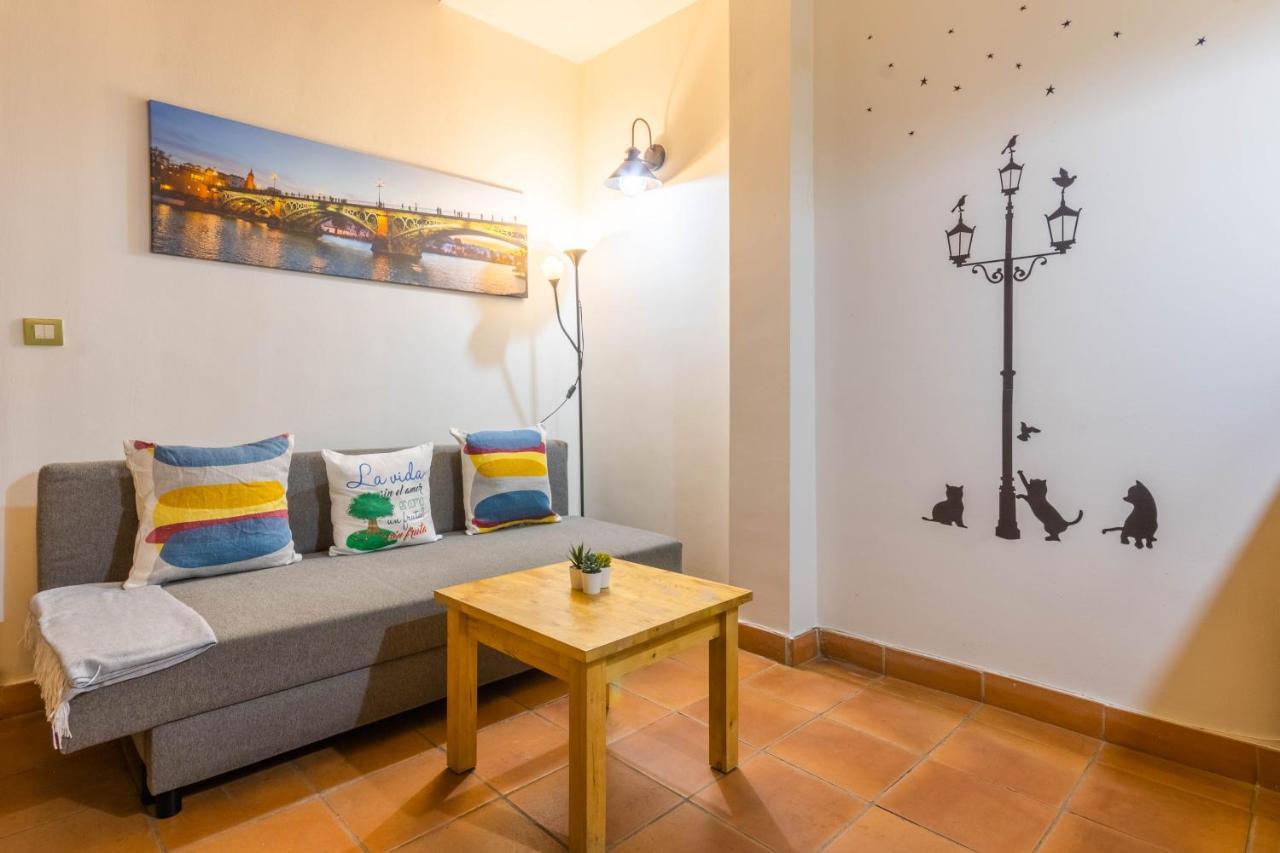 Macarena Muralla Encantada Apartment เซบีญา ภายนอก รูปภาพ